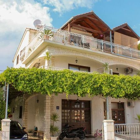 Apartments Hrabar Trogir Ngoại thất bức ảnh