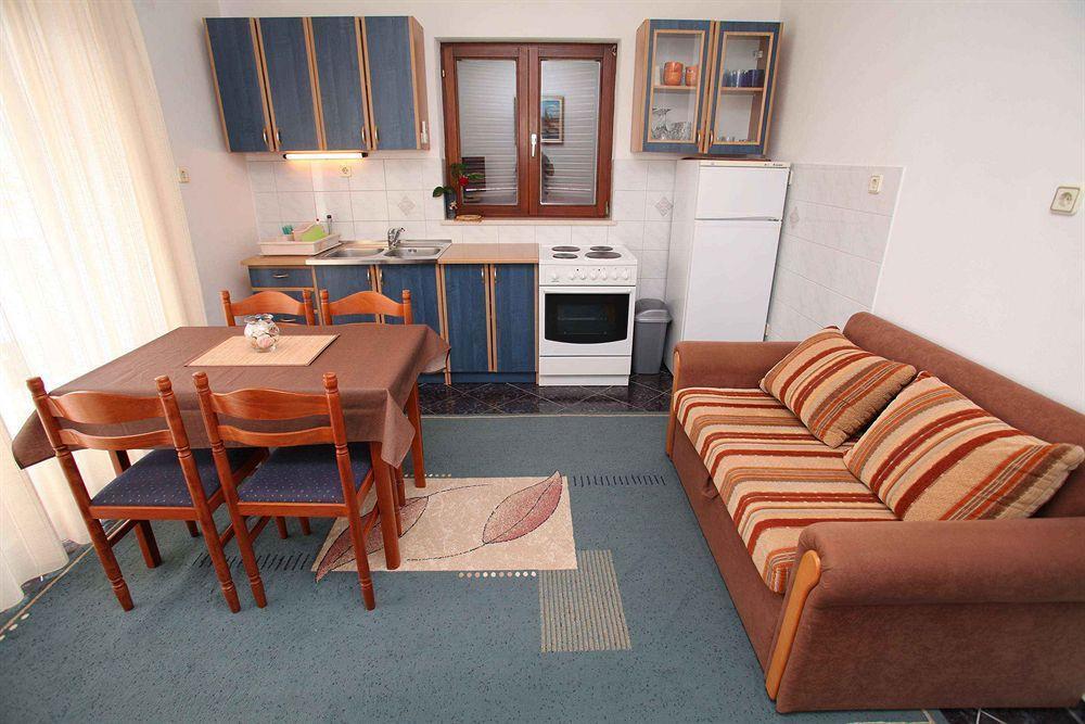 Apartments Hrabar Trogir Ngoại thất bức ảnh