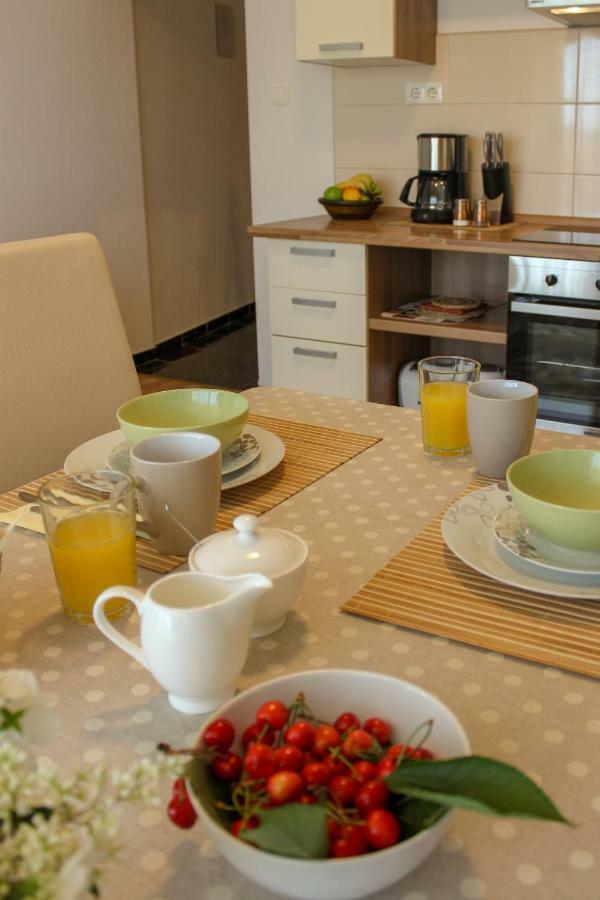 Apartments Hrabar Trogir Ngoại thất bức ảnh