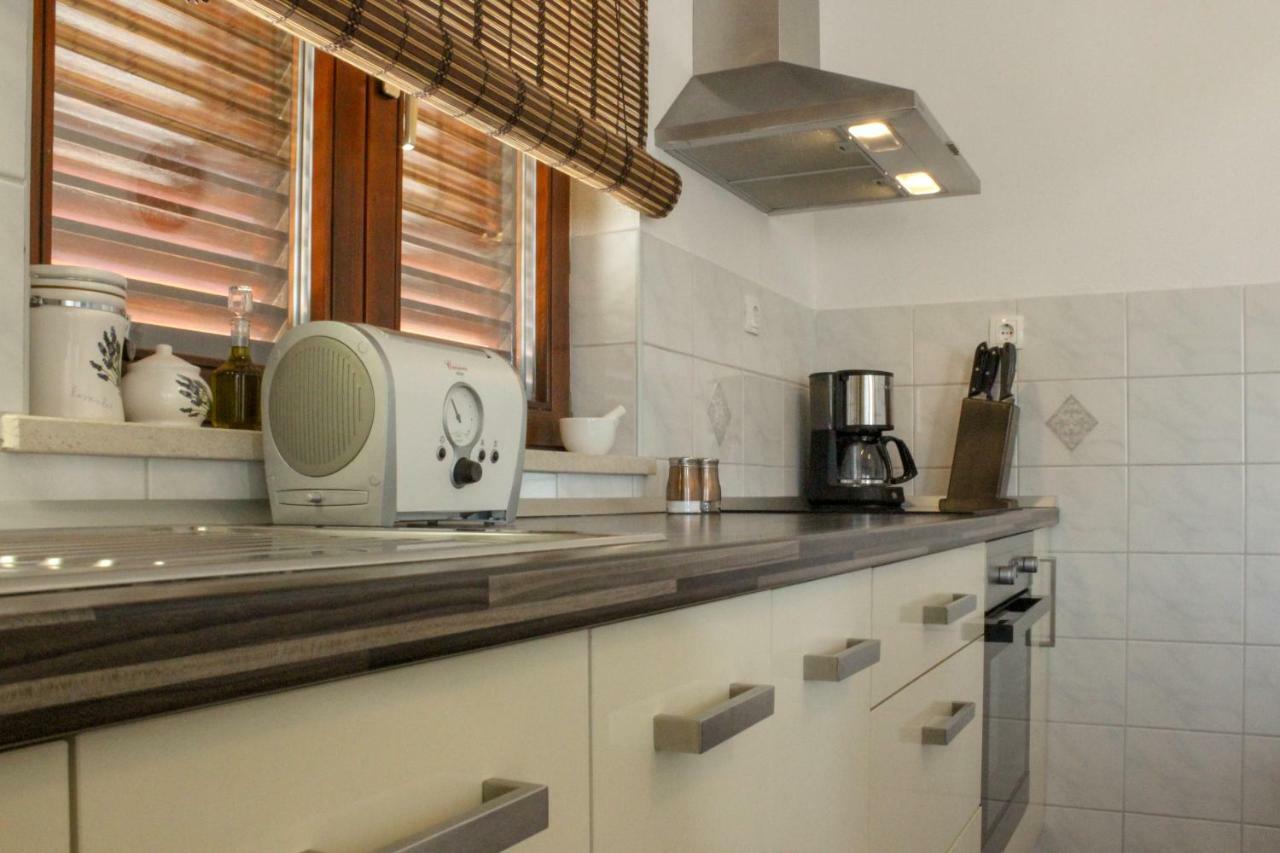 Apartments Hrabar Trogir Ngoại thất bức ảnh