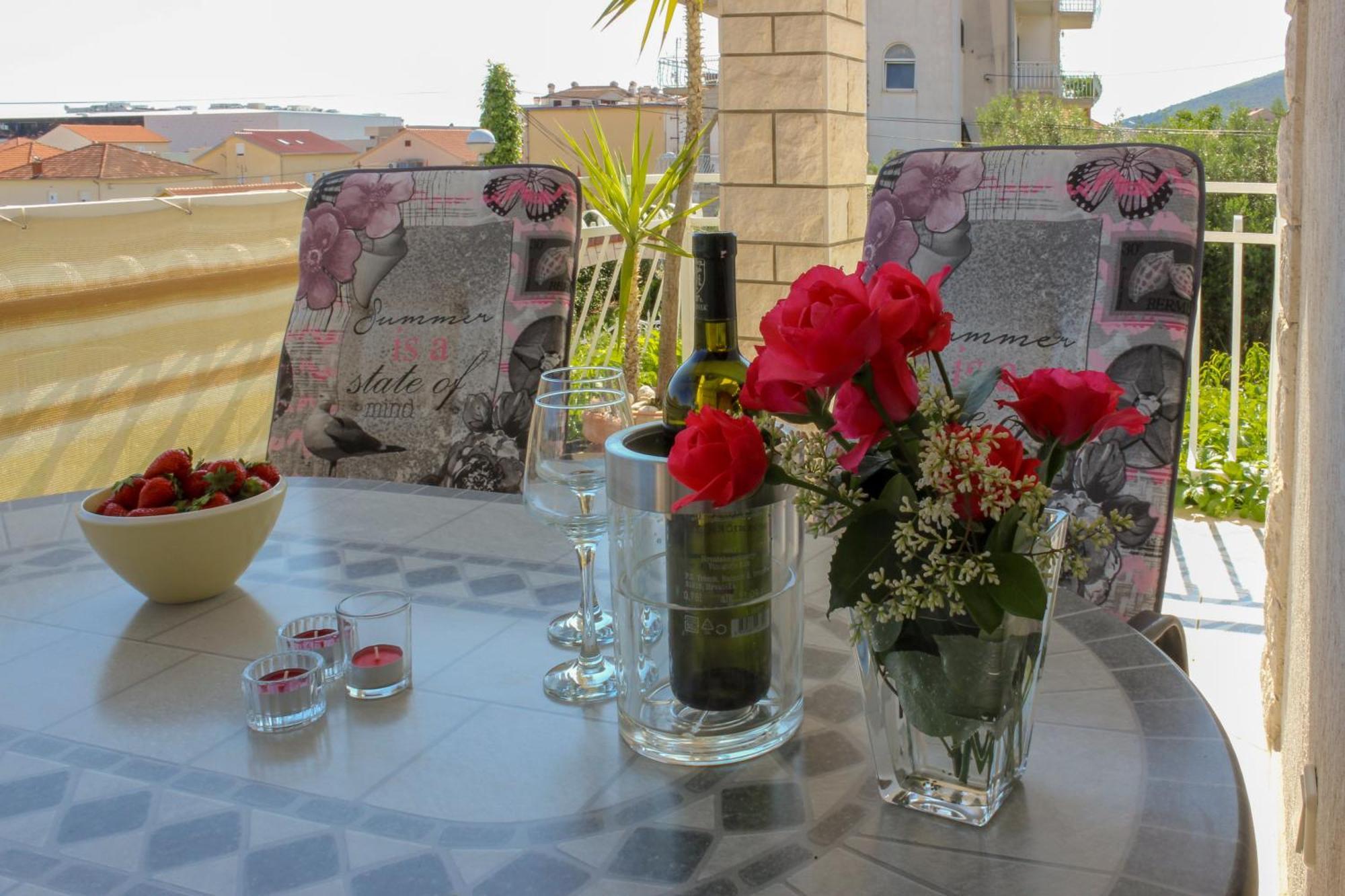 Apartments Hrabar Trogir Ngoại thất bức ảnh