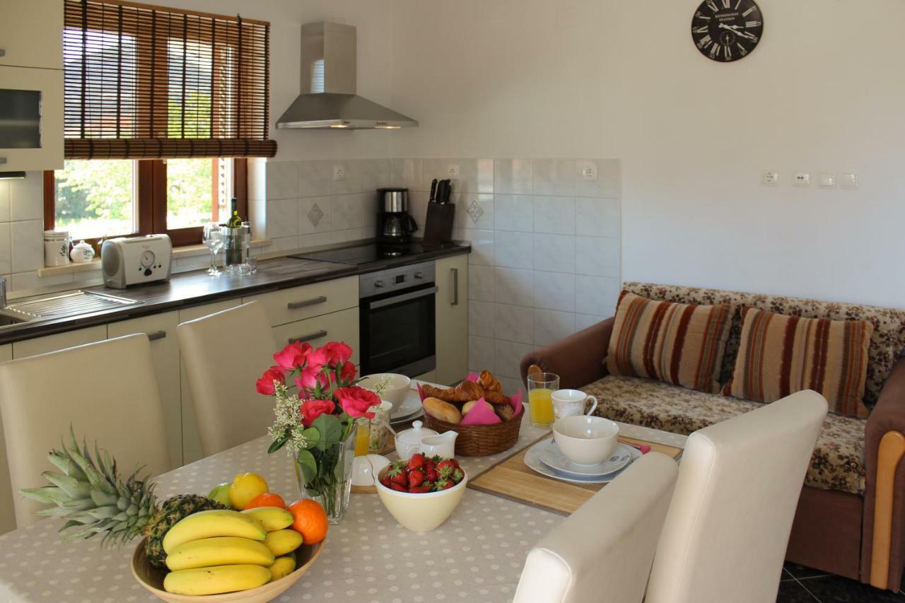 Apartments Hrabar Trogir Ngoại thất bức ảnh